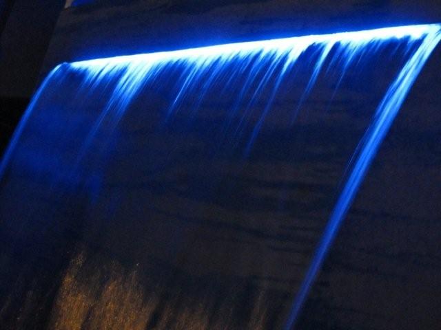 Water feature lighting